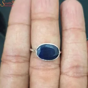 oval blue sapphire ring