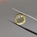 round yellow sapphire gemstone