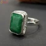 silver emerald ring