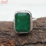 silver emerald ring