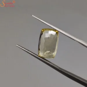 yellow sapphire gemstone