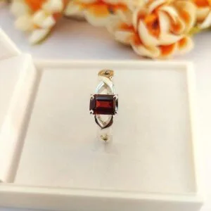 certified red garnet silver ring