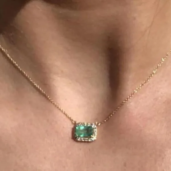 emerald pendant with moissanite diamond