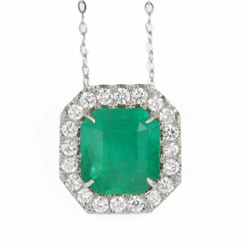 18K White Gold Classy Emerald Necklace with 1.00Ct Center Diamond - Valla  Jewelry – Valla Jewelry