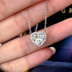 heart shape moissanite diamond necklace