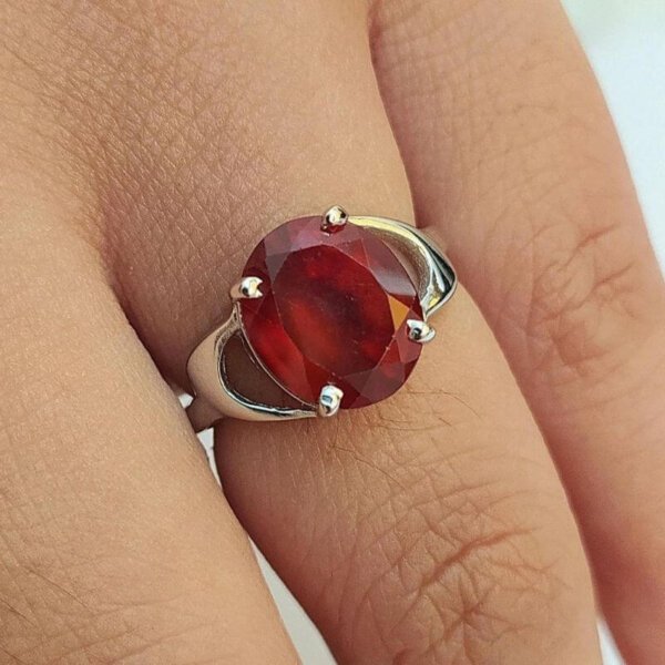 hessonite garnet gemstone ring