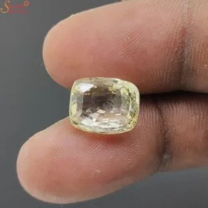 loose yellow sapphire gemstone