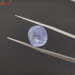 natural blue sapphire gemstone