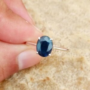 natural blue sapphire gemstone ring