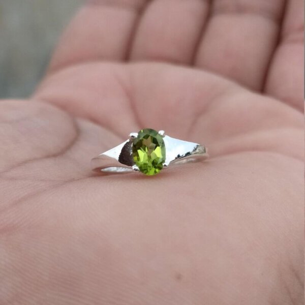 Natural Peridot Gemstone Sterling Silver Ring - Shraddha Shree Gems