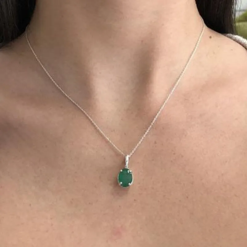oval emerald necklace