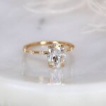 oval moissanite diamond engagement ring