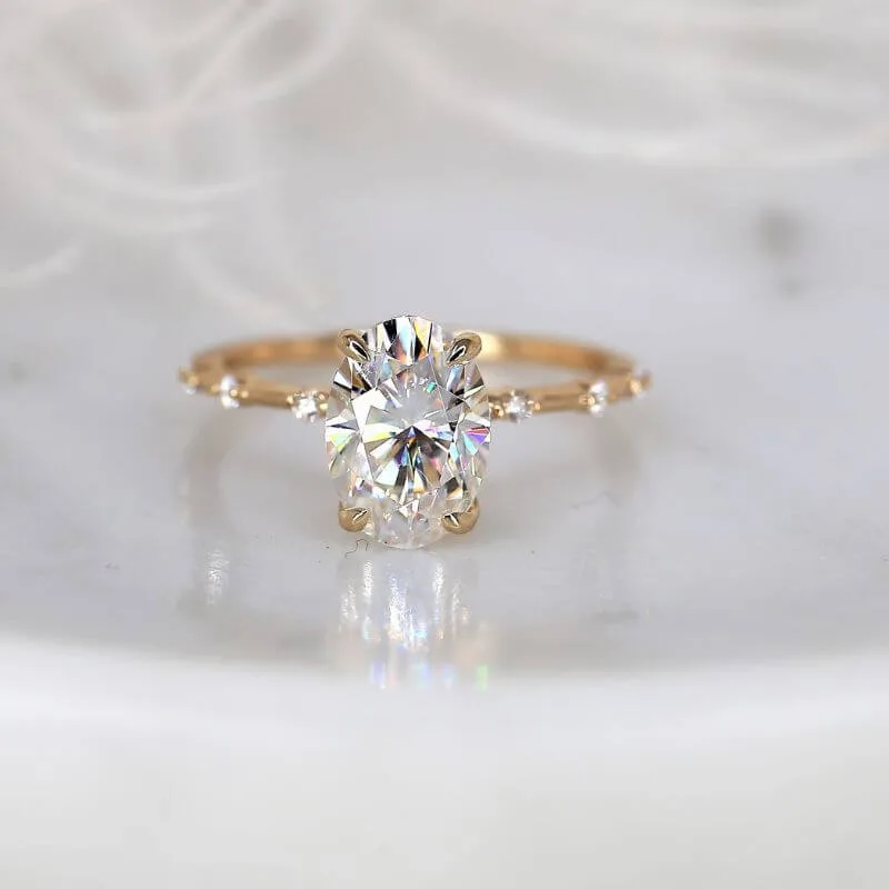 oval moissanite diamond engagement ring