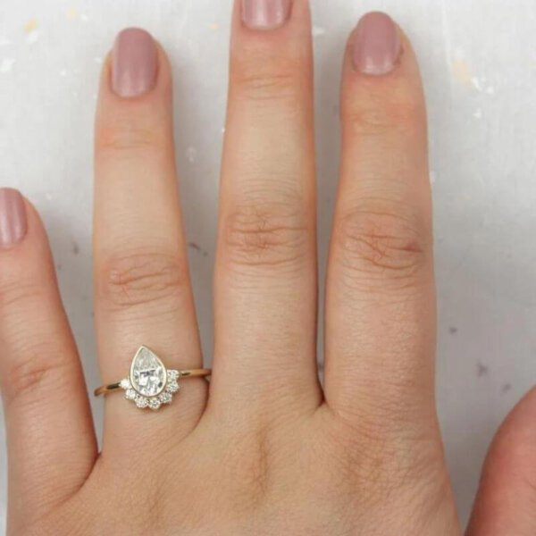 pear moissanite diamond wedding ring
