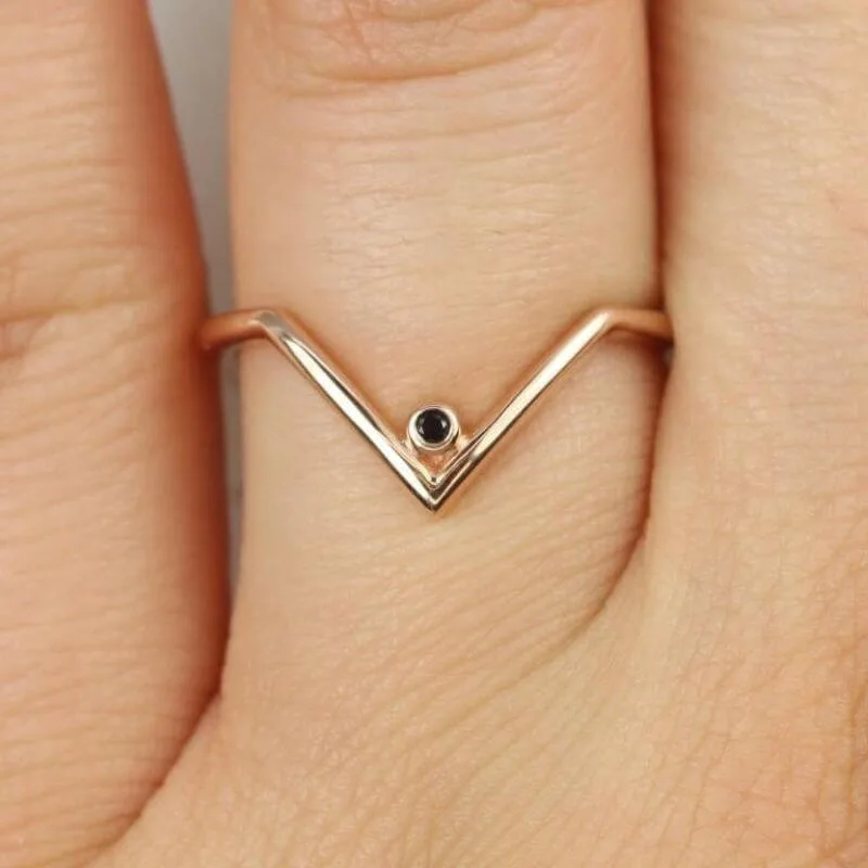 rose gold dainty thin ring