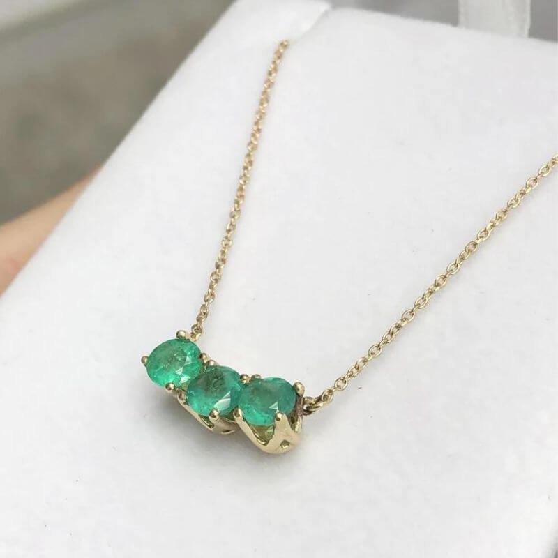Gemstone Necklace Premium Vintage Emerald Geometric Pendant Emerald Crystal  Clavicle Chain gold necklace for women - AliExpress