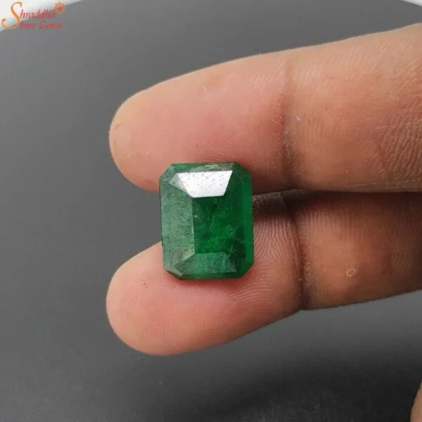 certified emerald gemstone