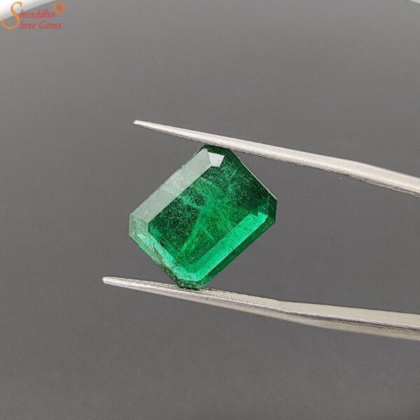 certified emerald gemstone