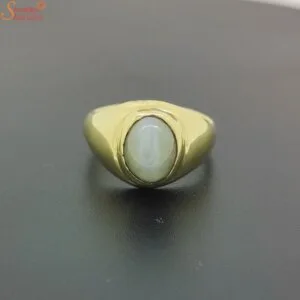 chrysoberyl cats eye gemstone ring