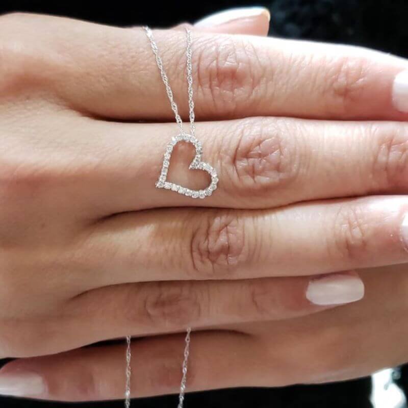 Heart Shape Diamond Necklace – Geneva Lakes Jewelry & Gem Appraisers