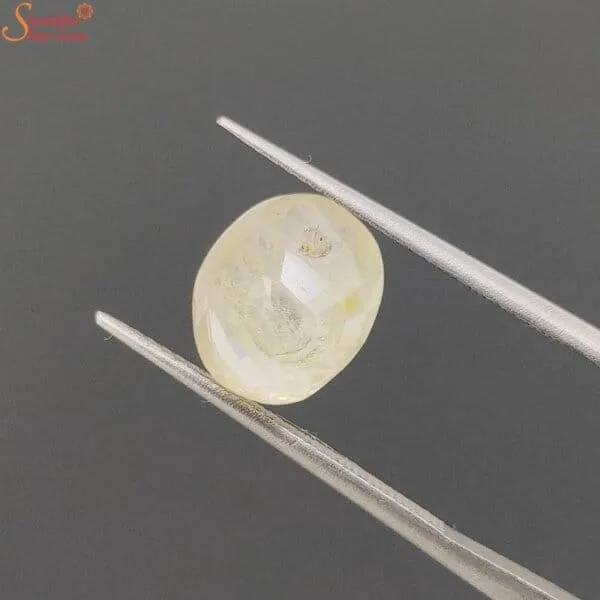 oval yellow sapphire gemstone