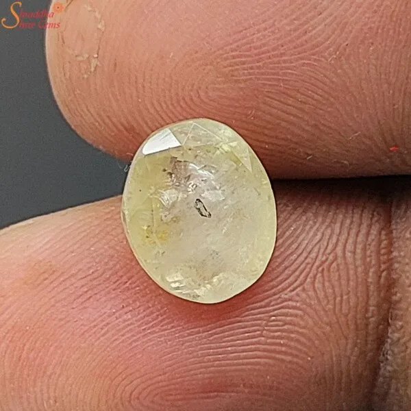 oval yellow sapphire gemstone