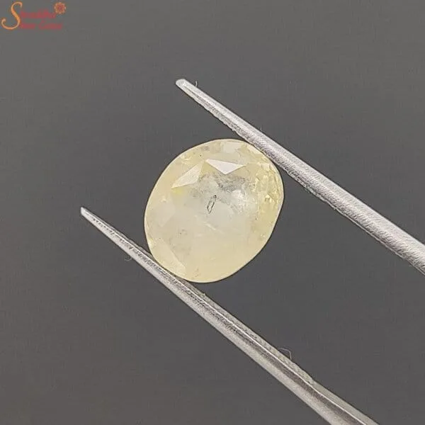 oval yellow sapphire gemstone