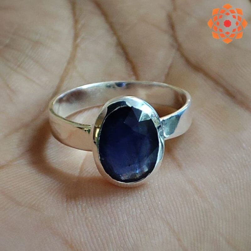 Natural Oval Shape gemstone Blue Sapphire Ring