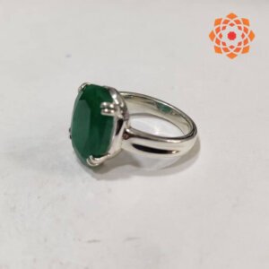 Emerald ring