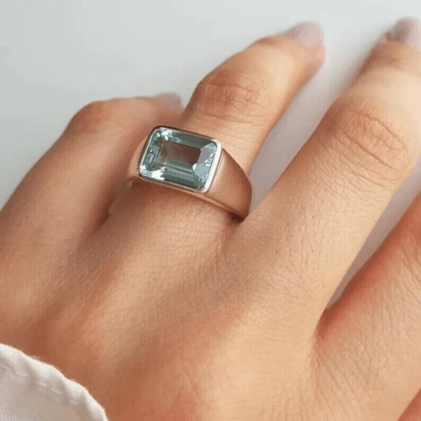 Natural Aquamarine Gemstone Ring