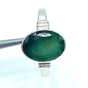 Oval Shape Natural Emerald Gemstone Ring