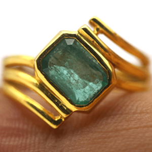 Men's Wear Natural Emerald Gemstone Journey Style Ring
