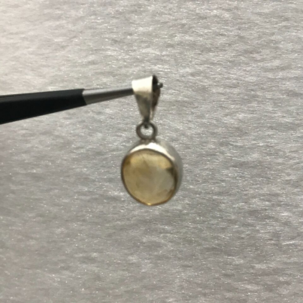 Beautiful Pendent With Citrine Loose Gemstone