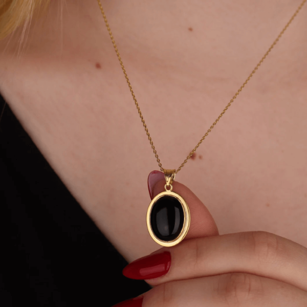 Black Onyx Stone Pendant For Women