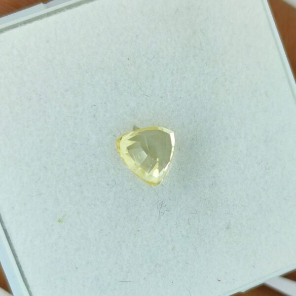 Loose Yellow Sapphire Gemstone