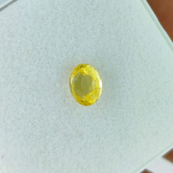 Loose Yellow Sapphire Gemstone