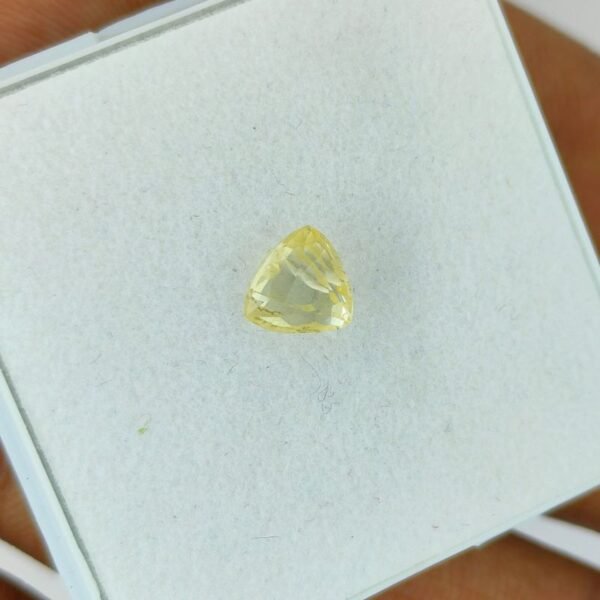 Loose Yellow Sapphire Gemstone