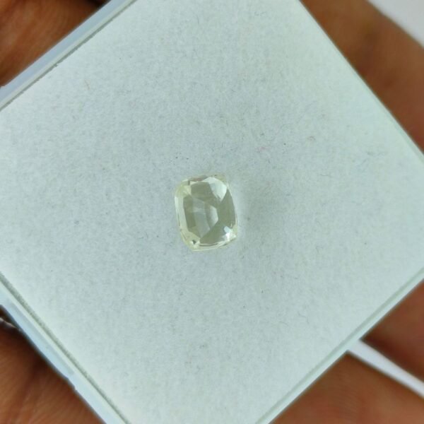 Loose White Sapphire Gemstone