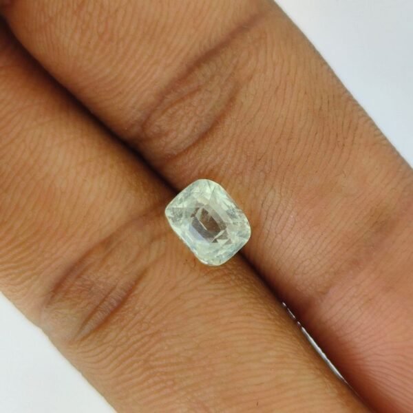 Loose White Sapphire Gemstone