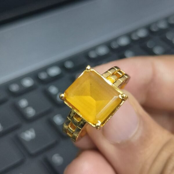 Yellow Sapphire ring