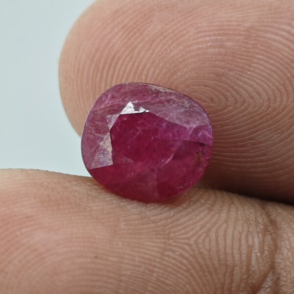 3.57 Carat losse Ruby Stone