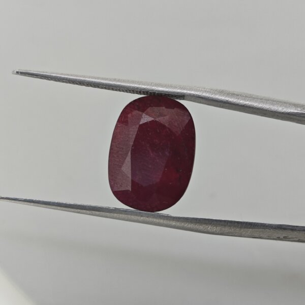 8.43 Carat/ 9.18 Ratti Burma Ruby Gemstone