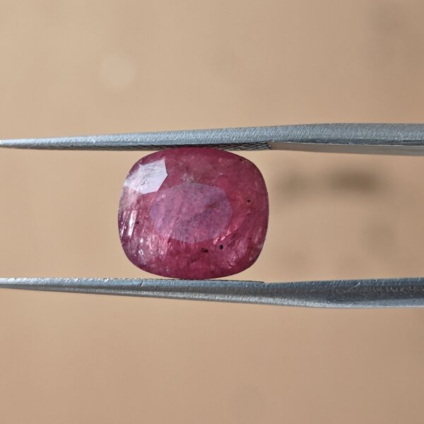 4.65 Carat/ 5.06 Ratti Burma Ruby Gemstone