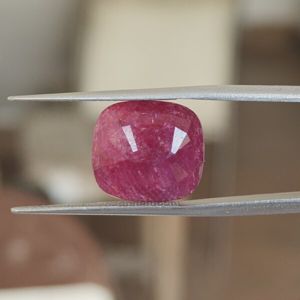 8.98 Carat/ 9.78 Ratti Burma Ruby Gemstone