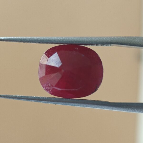 5.87 Carat/ 6.39 Ratti Burma Ruby Gemstone