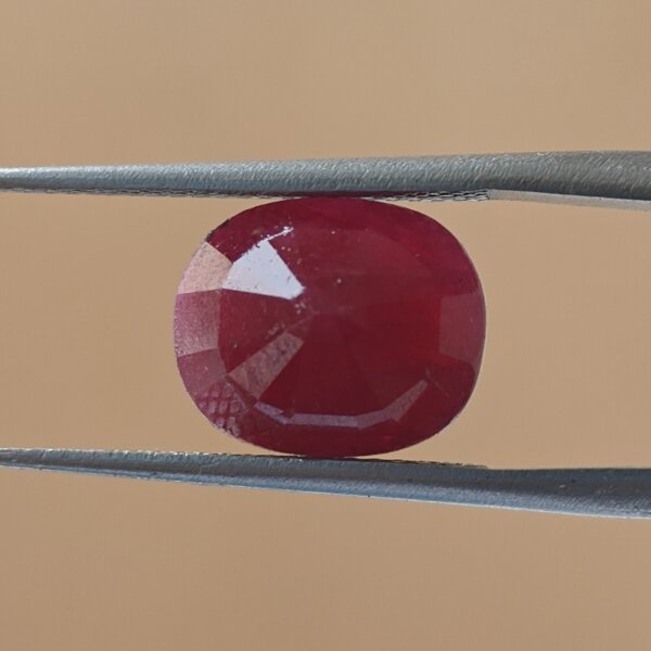 5.87 Carat/ 6.39 Ratti Burma Ruby Gemstone