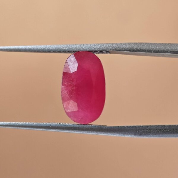 3.37 Carat/ 3.67 Ratti Burma Ruby Gemstone