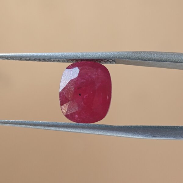 5.09 Carat/ 5.54 Ratti Burma Ruby Gemstone