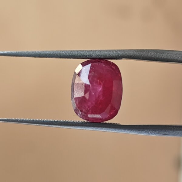 5.09 Carat/ 5.54 Ratti Burma Ruby Gemstone