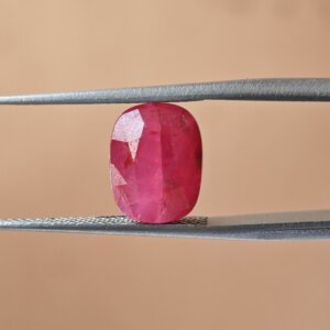 5.68 Carat/ 6.19 Ratti Burma Ruby Gemstone